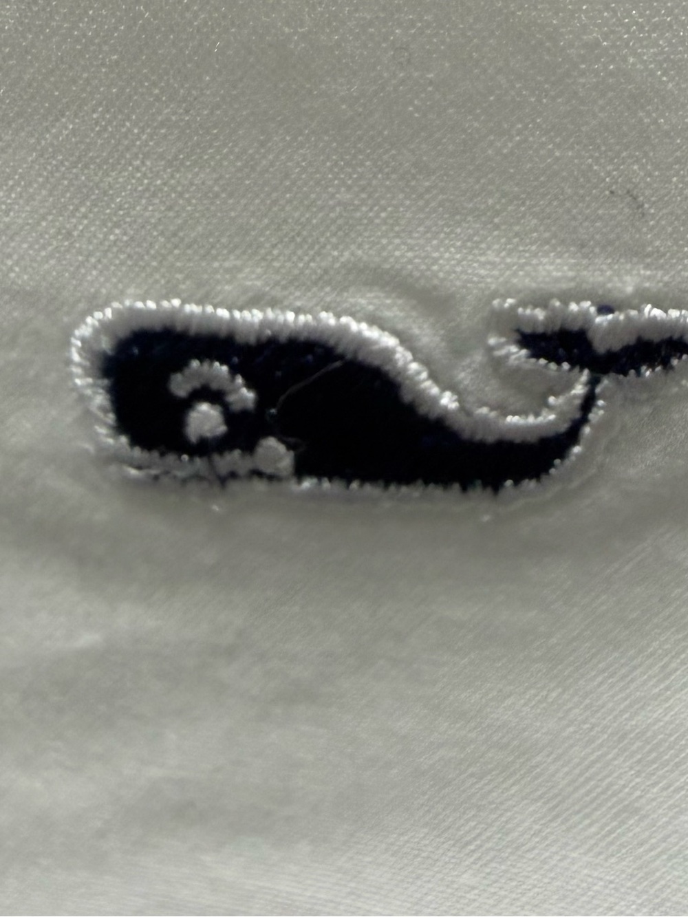 Vineyard Vines White Long-Sleeve Button-Down Shirt - Picture 3 of 3